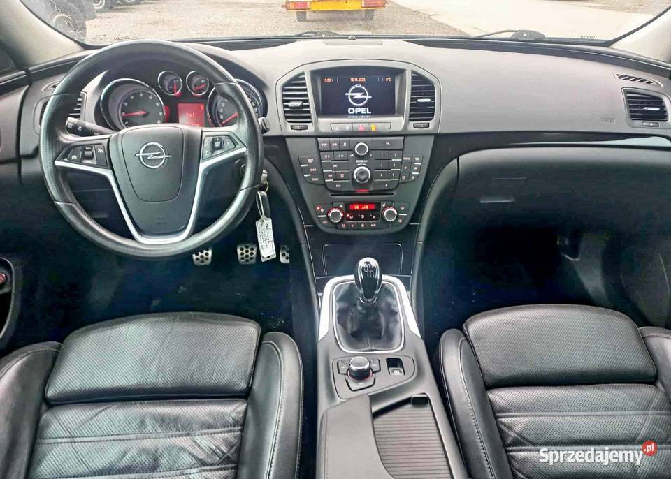 OPEL INSIGNIA Kombi Fotele kanapa skóra skórzane Radom sprzedam
