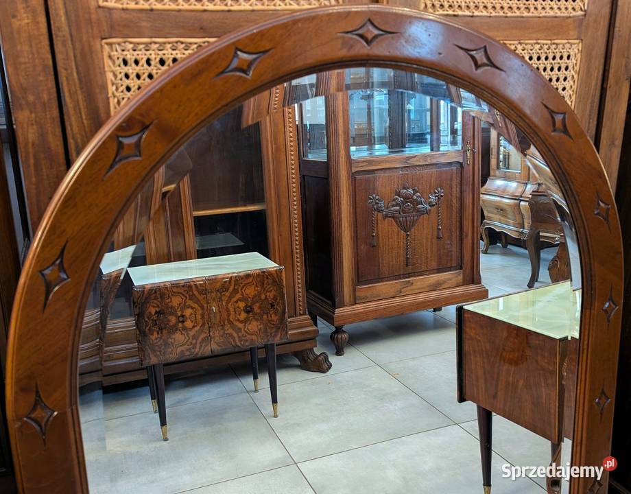 Piękne orzechowe lustro sklep Dąbrowa Górnicza