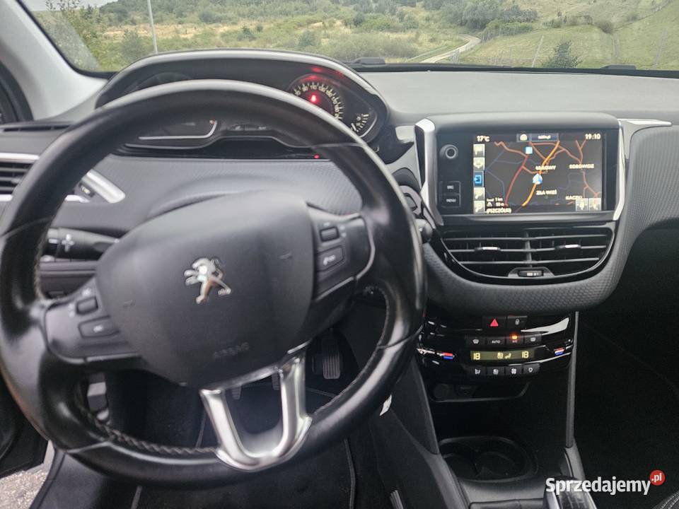 Peugeot 208 Bogate wyposażenie Niski przebieg 208 Pruszcz Gdański
