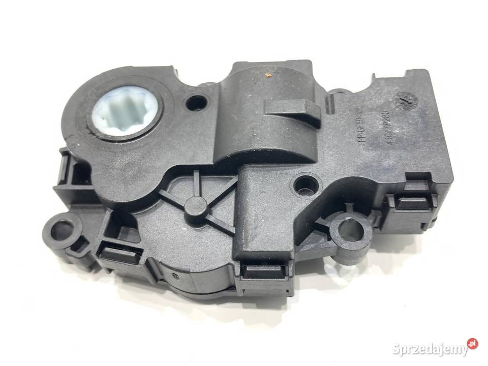 SILNIK NAGRZEWNICY MERCEDES EGP0065 GLE