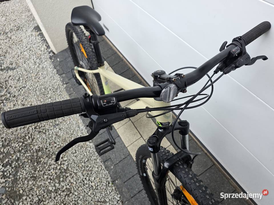 Rower górski CANNONDALE TRIAL EIGHTkoła