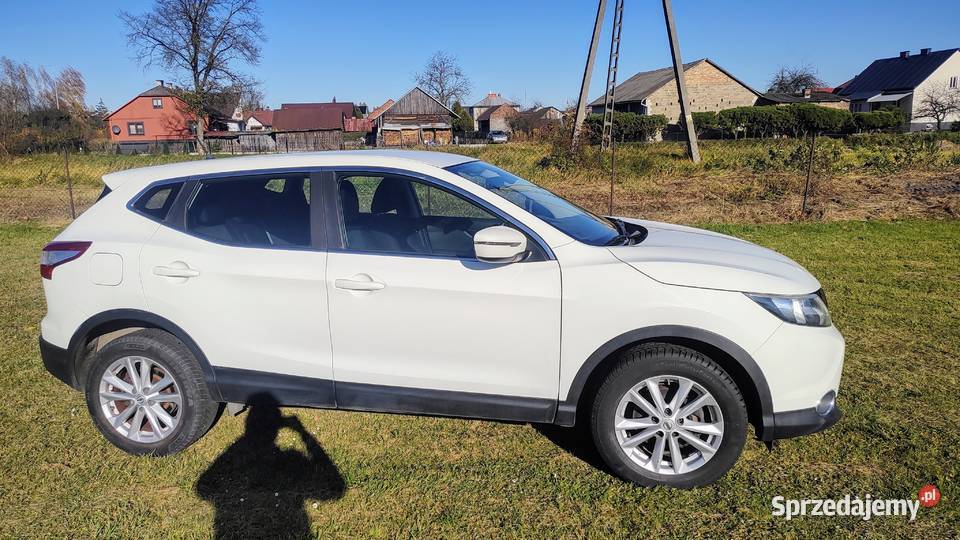 Nissan Qashqai 2016r benzyna 115 Lubaczów
