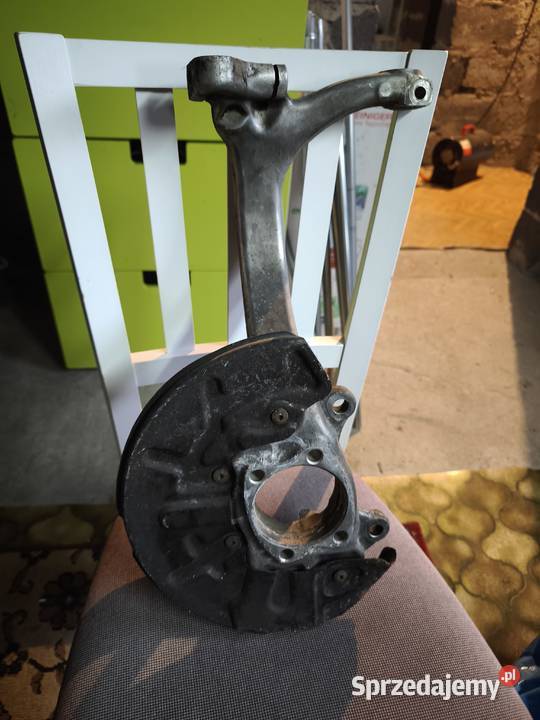 Zwrotnica Audi A4 B6 B7 prawa Tychy