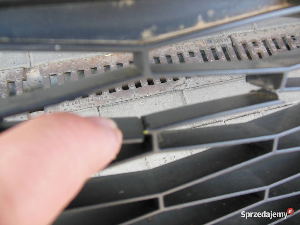 SEAT LEON III 5F0 ZDERZAK PRZEDNI 5F0807221 osobowe Kozy