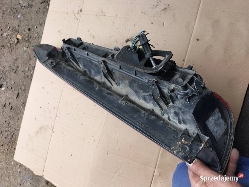 FIESTA MK5 MK6 FUSION MK1 lampa tył tylna lewa Pozostałe Kamień-Kolonia