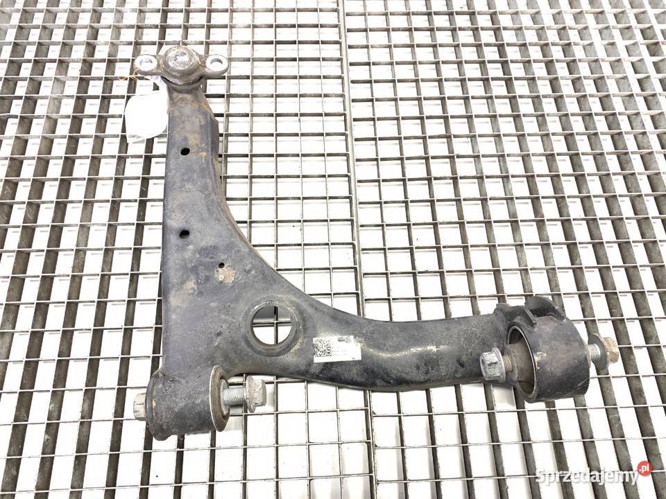 WAHACZ PRAWY PRZÓD VW CRAFTER II Hatchback