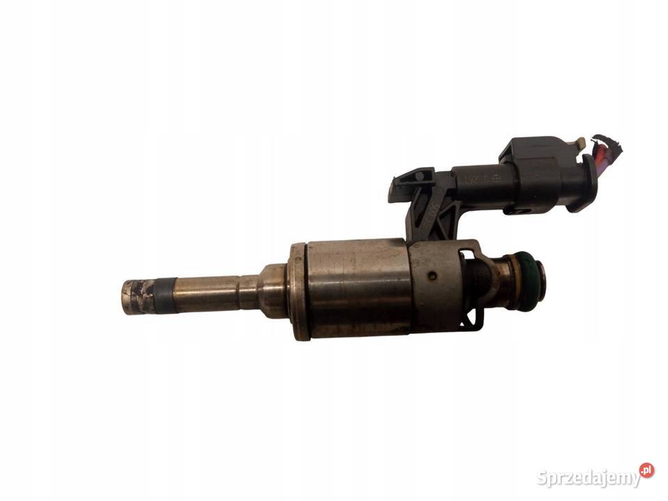 WTRYSKIWACZ 0261500354 04E906036Q 12 TSI Skoda