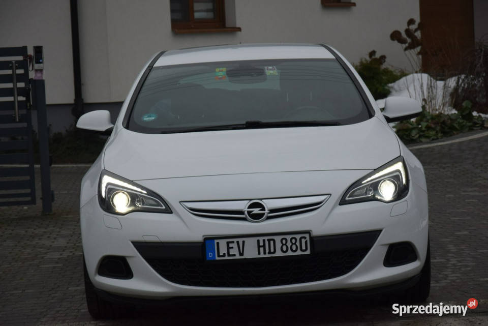 Opel Astra 14TB Led 2KPL KÓŁ 2013r Sprowadzony lakier metallic podkarpackie Majdan Sieniawski