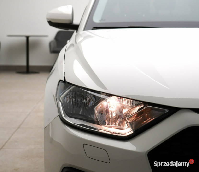 Audi A1 30 TFSI 110 manual Smartphone interface wspomaganie kierownicy