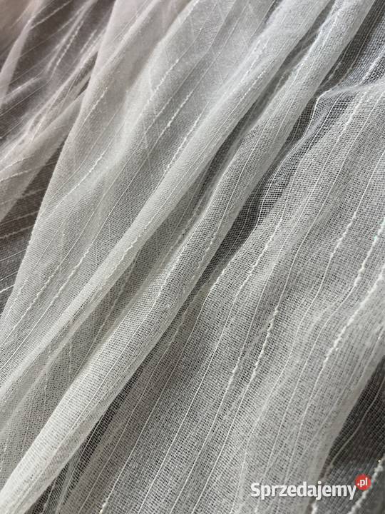 Firanka z frędzlami przeplatana złotą nitką Zabrze