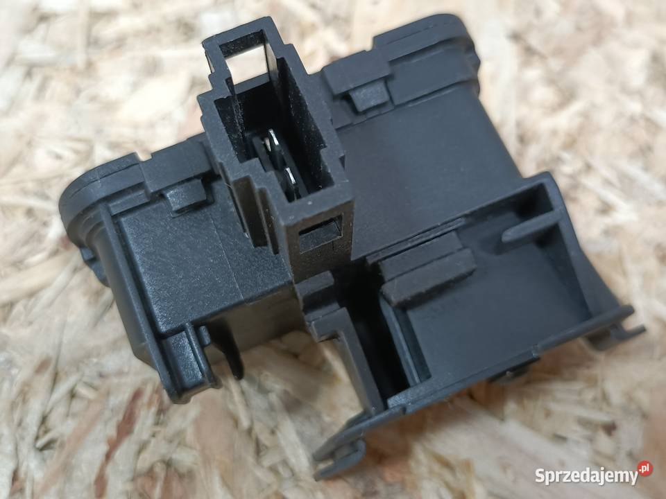 VW SEAT SKODA AUDI SIŁOWNIK KLAPKI WLEWU PALIWA Pleszew sprzedam