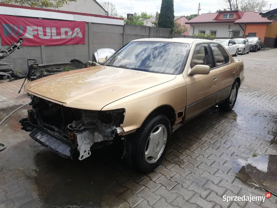 Szyba czołowa UCF10 Lexus LS400 94