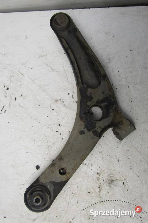 WAHACZ PRZEDNI PRAWY PRZÓD 20 DOHC MITSUBISHI