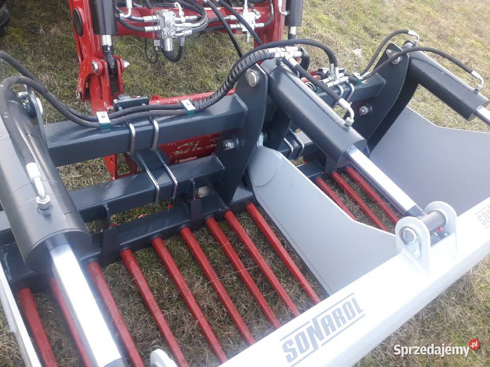 Wycinak kiszonki wybierak kiszonek z pryzm 20m Mroczków Duży