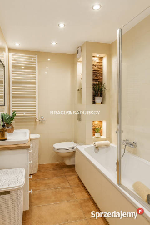 Mieszkanie Kraków Malachitowa 3669m2 2 pokoje