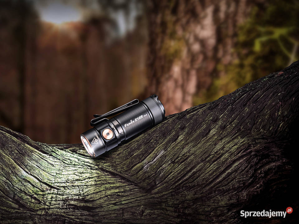 Latarka LED Fenix E18R V20 Sport i Wypoczynek