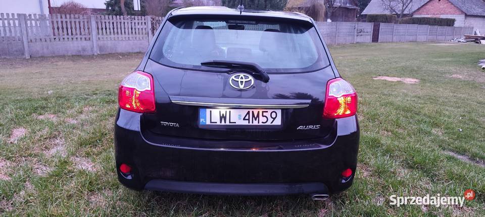 Auris 14 d4d lift 012 zdbana manualna Auris Lublin