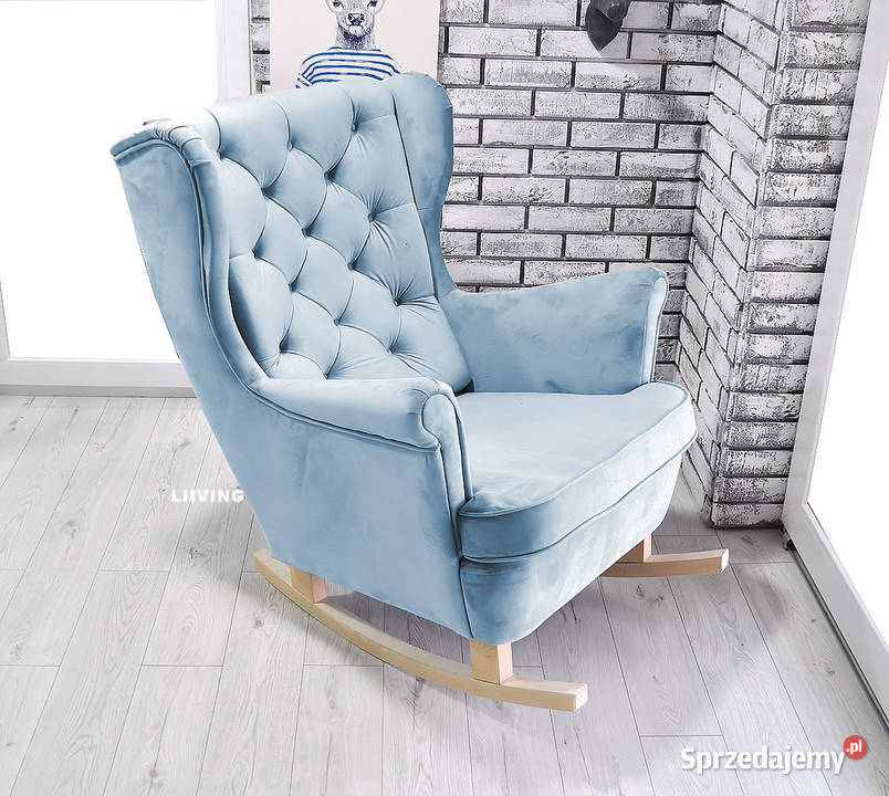Bujany fotel uszak w pluszu belgijskim jasny niebieski