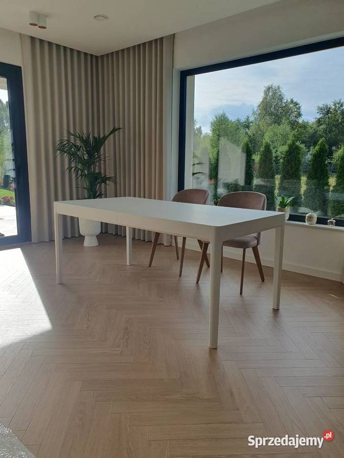 Nowoczesny stół rozkładany AKANT Meble 76cm