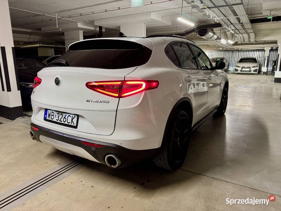 Alfa Romeo Stelvio 20 280 napęd 4x4 relingi dachowe mazowieckie