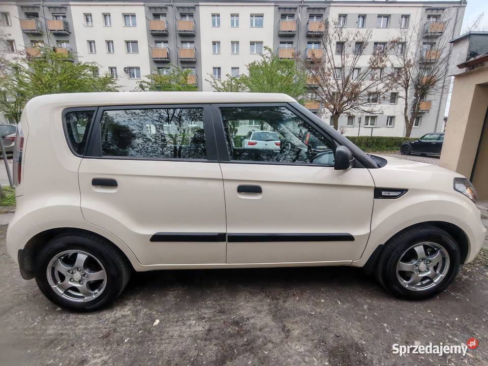 Kia Soul 16 CVVT 126 Salon Polska bezwypadkowy śląskie Knurów sprzedam