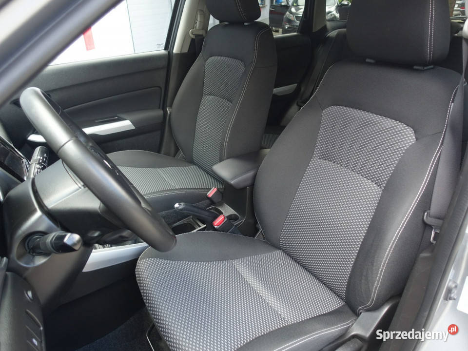 Suzuki Vitara 16i Navi Alu Ledy Klimatronik 1586cm3 Częstochowa