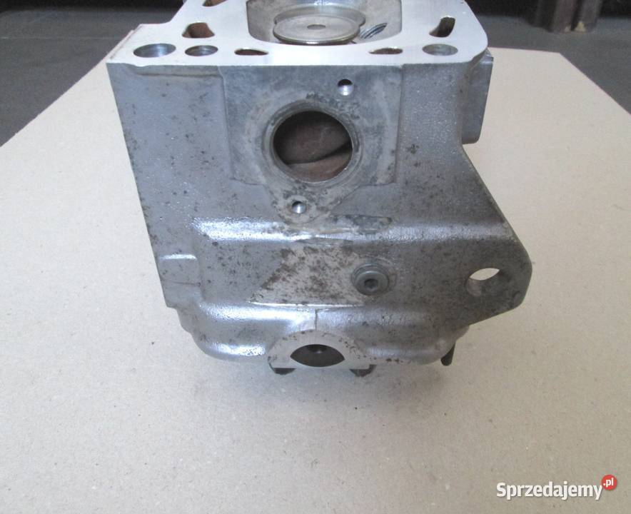 GŁOWICA VW Audi Seat Skoda 20 benzyna 8V 048 103 Brzostek