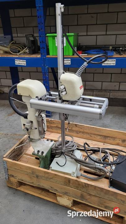 Manipulator picker do wyciągania wlewków i Białogard