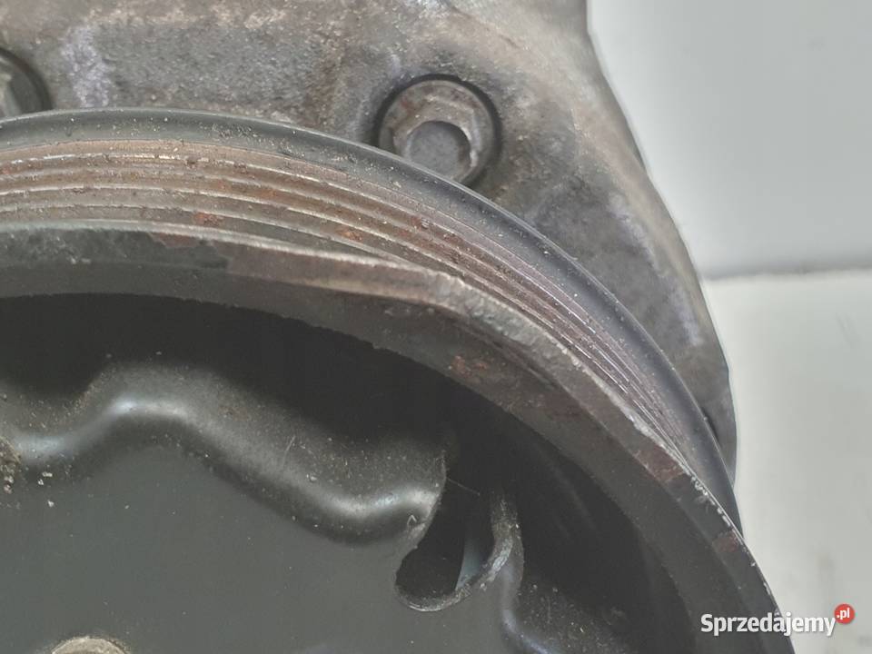 SPRĘŻARKA KLIMATYZACJI VW Golf V 16 FSI