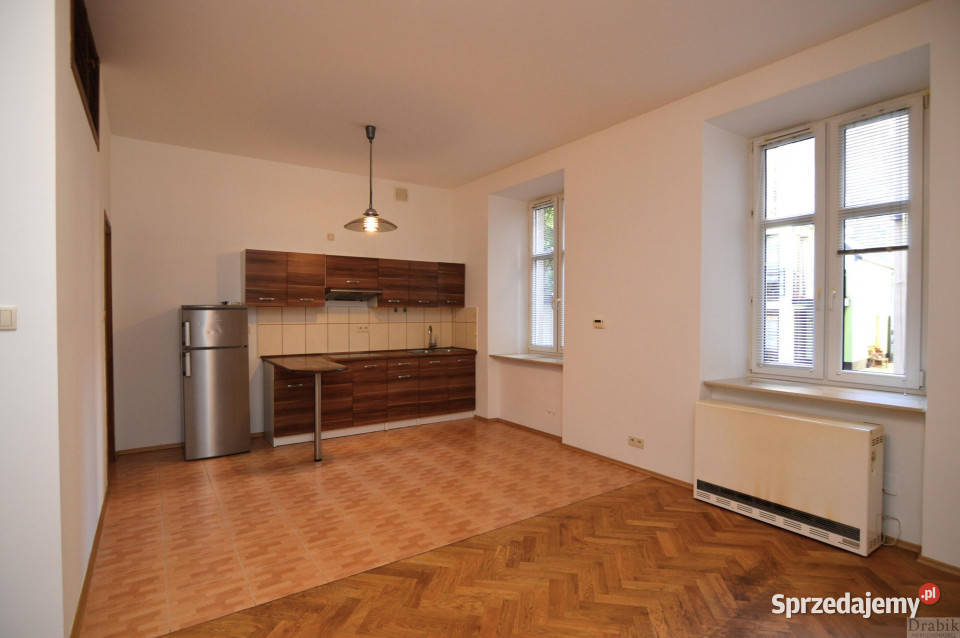 Mieszkanie 52m2 2pokojowe Kraków Plac Matejki małopolskie
