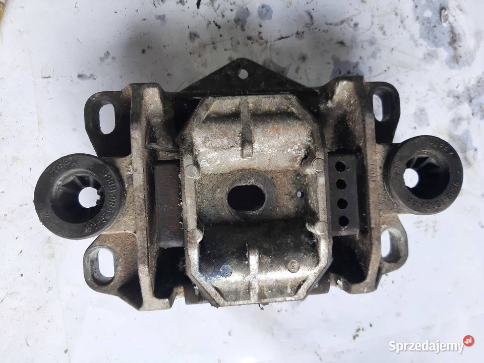 Ford Mondeo MK III 20 16V łapa poduszka skrzyni Ksawerów