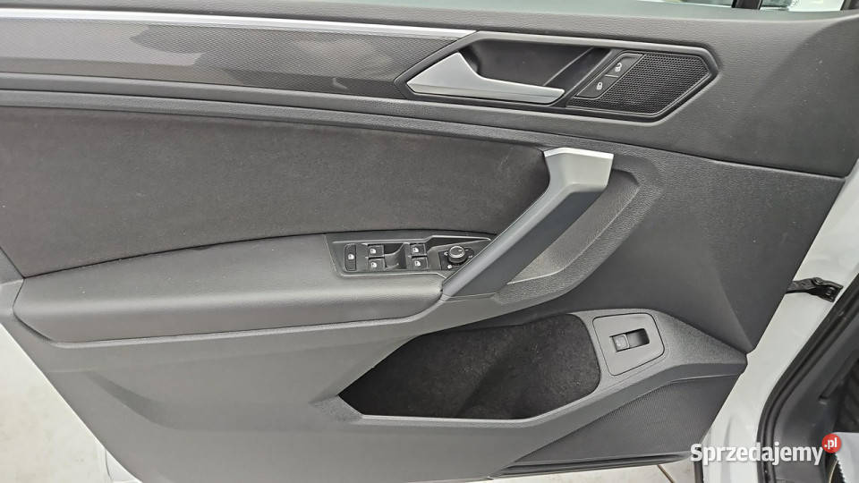 Volkswagen Tiguan 15 TSI EVO Highline DSG Z Warszawa
