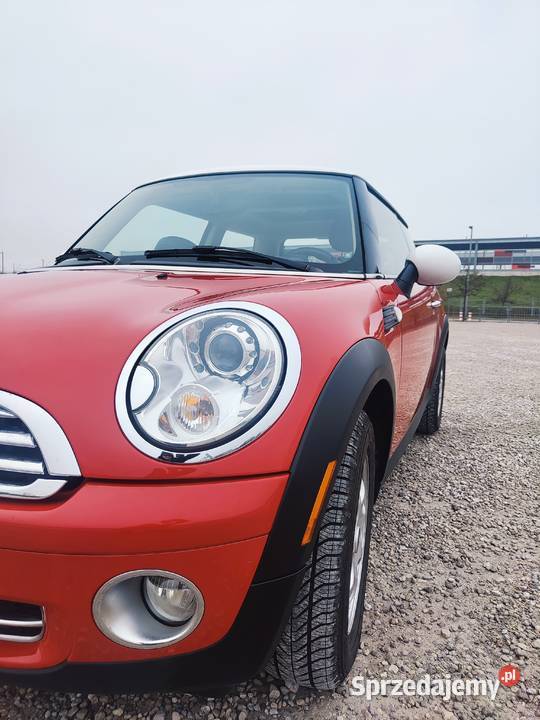 Mini r56 automat 2013 16 122 benzyna niski