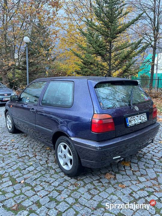 VW GOLF 3 1997r Climatronik 20 115koni sprzedam