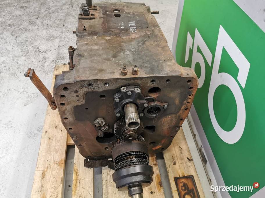 Obudowa ataku tylnego Valtra T 213 Pozostałe Wilkowo