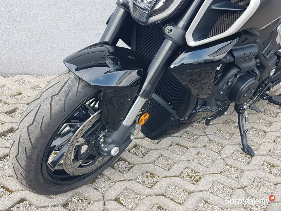 Ducati Diavel Poręba sprzedam