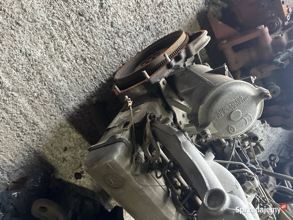 silnik 5cylindrowy Mercedes OM 602 diesel 25L Działoszyn