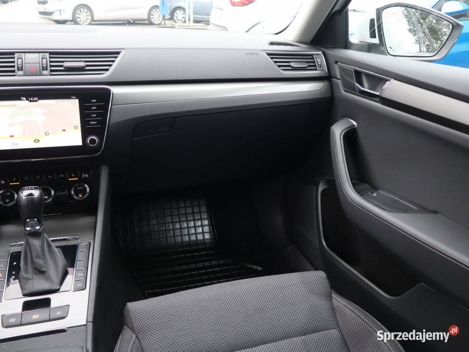 Skoda Superb iV 14 TSI PHEV komputer pokładowy Katowice