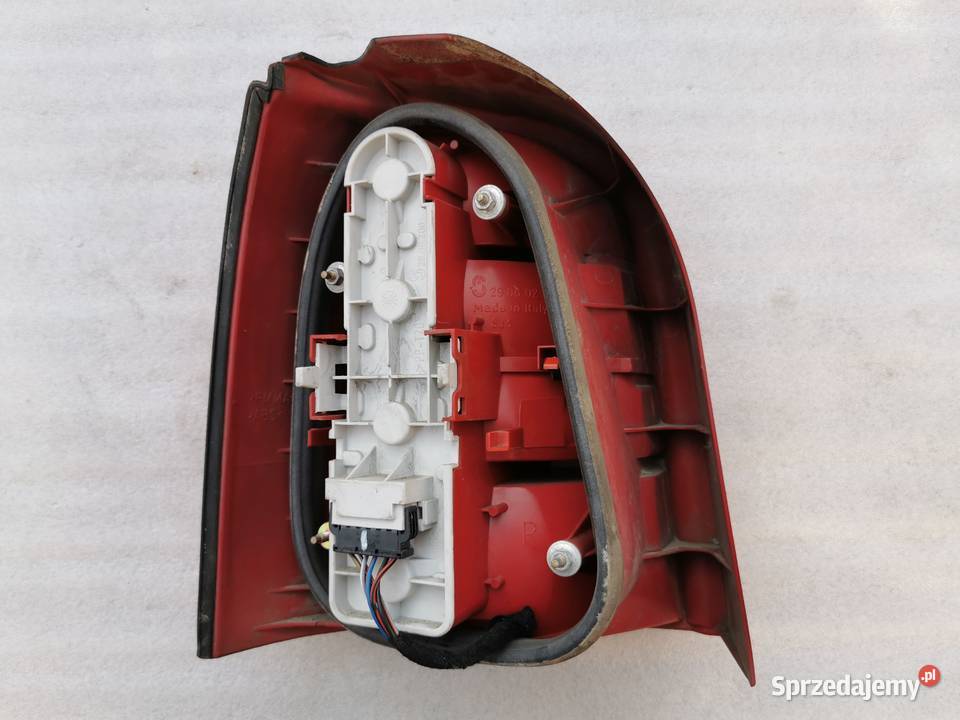 Lampa Prawy Tył Tylna Prawa Audi A4 B5 Avant Wyszków