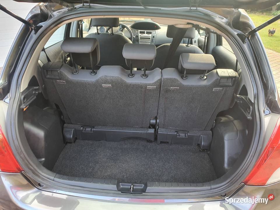 TOYOTA YARIS 2009 13 BENZYNA Łęg Tarnowski sprzedam