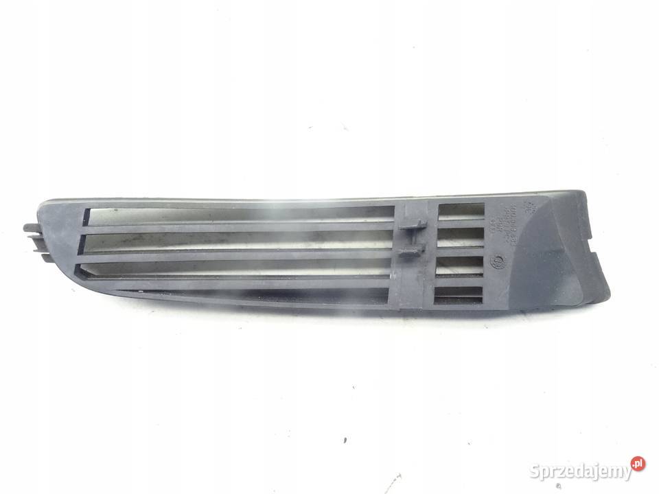 4D0853683 AUDI A8 S8 D2 9402 KRATKA ZDERZAKA osobowe Atrapy Przemęt