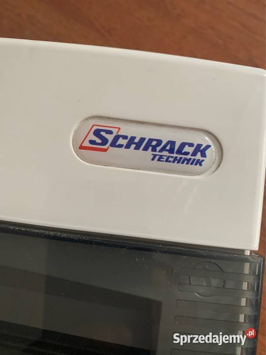 Rozdzielnica elektryczna natynkowa 4x12 schrack