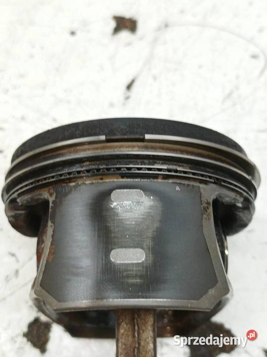 TŁOK KORBOWÓD 73L41 12 16V Opel Corsa V 2014 E