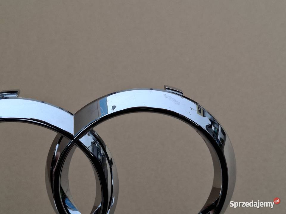 AUDI Q7 4M ZNACZEK EMBLEMAT GRILLA ORYGINAŁ