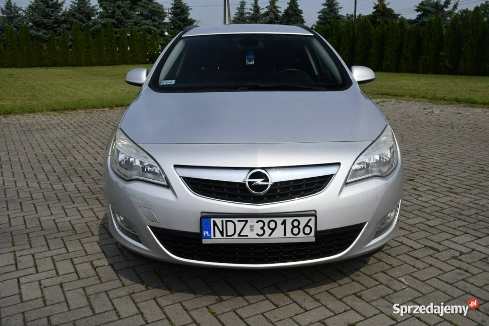 Opel Astra 17CDTI Klimatronic 2 223000km łódzkie Kutno