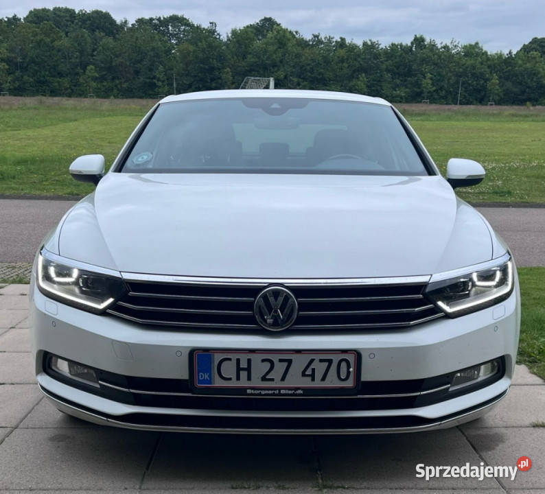Volkswagen Passat B8 20142023 biały Sadlno