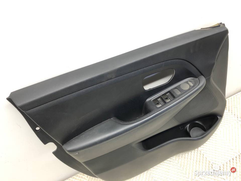 BOCZEK DRZWI LEWY PRZÓD KIA CARENS IV podkarpackie