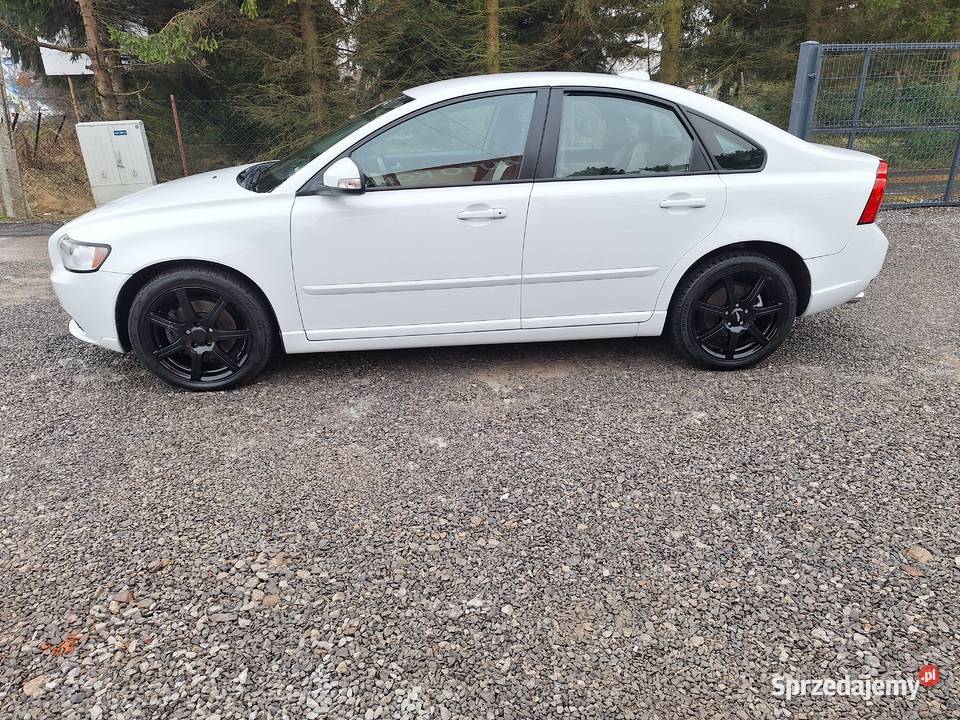 Volvo V50 SPROWADZONY SERWISOWANY OPONY ZIMOWE nawigacja lubelskie Zamość