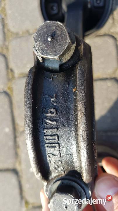 Korbowód z tłokiem Ursus c330 łódzkie