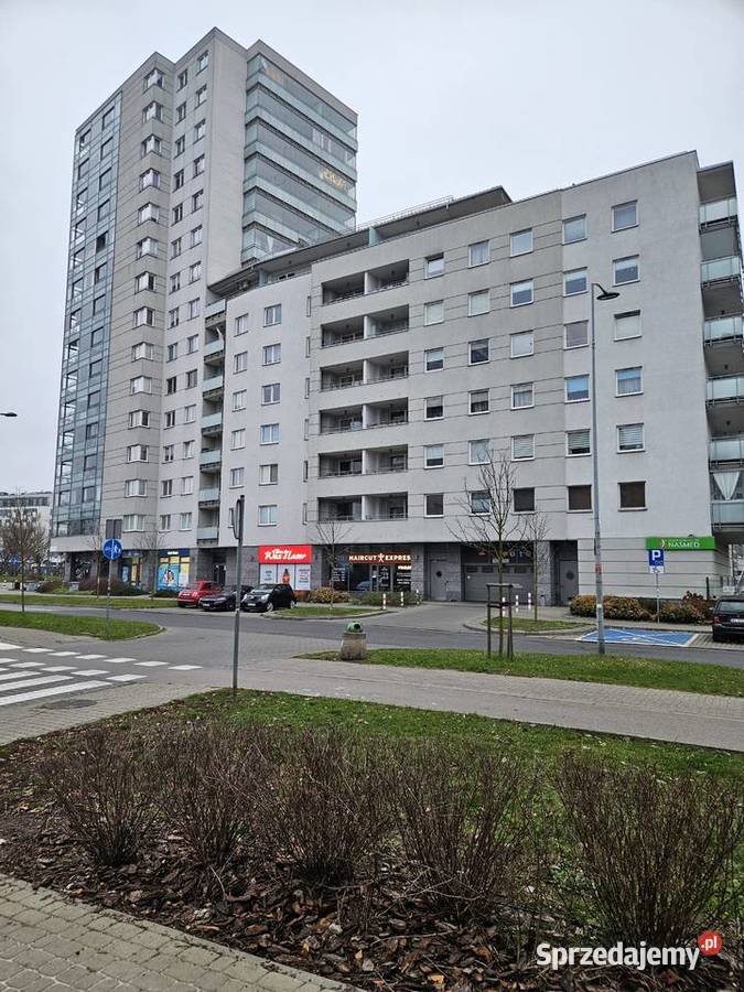 Mieszkanie 54m2 garaż klimatyzacja 2 balkony blok Warszawa